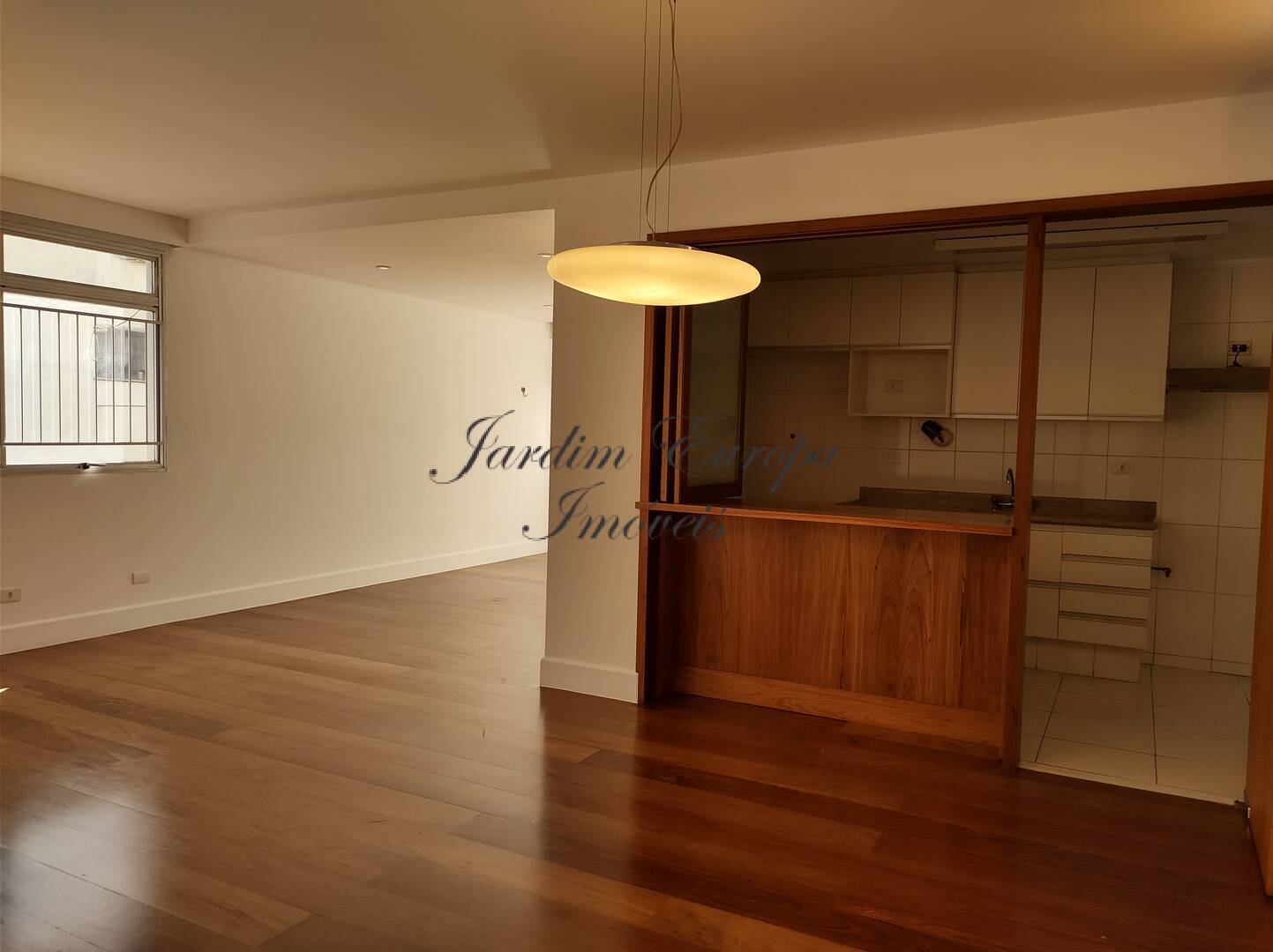 Apartamento à venda e aluguel com 3 quartos, 130m² - Foto 2