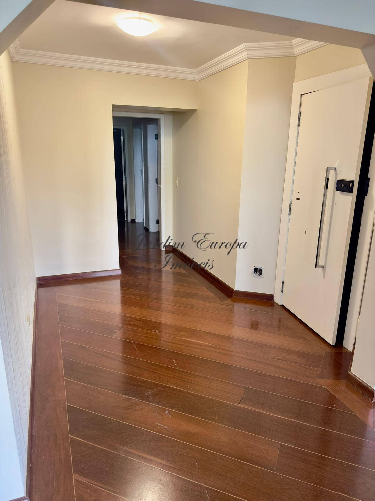 Apartamento à venda com 3 quartos, 165m² - Foto 14