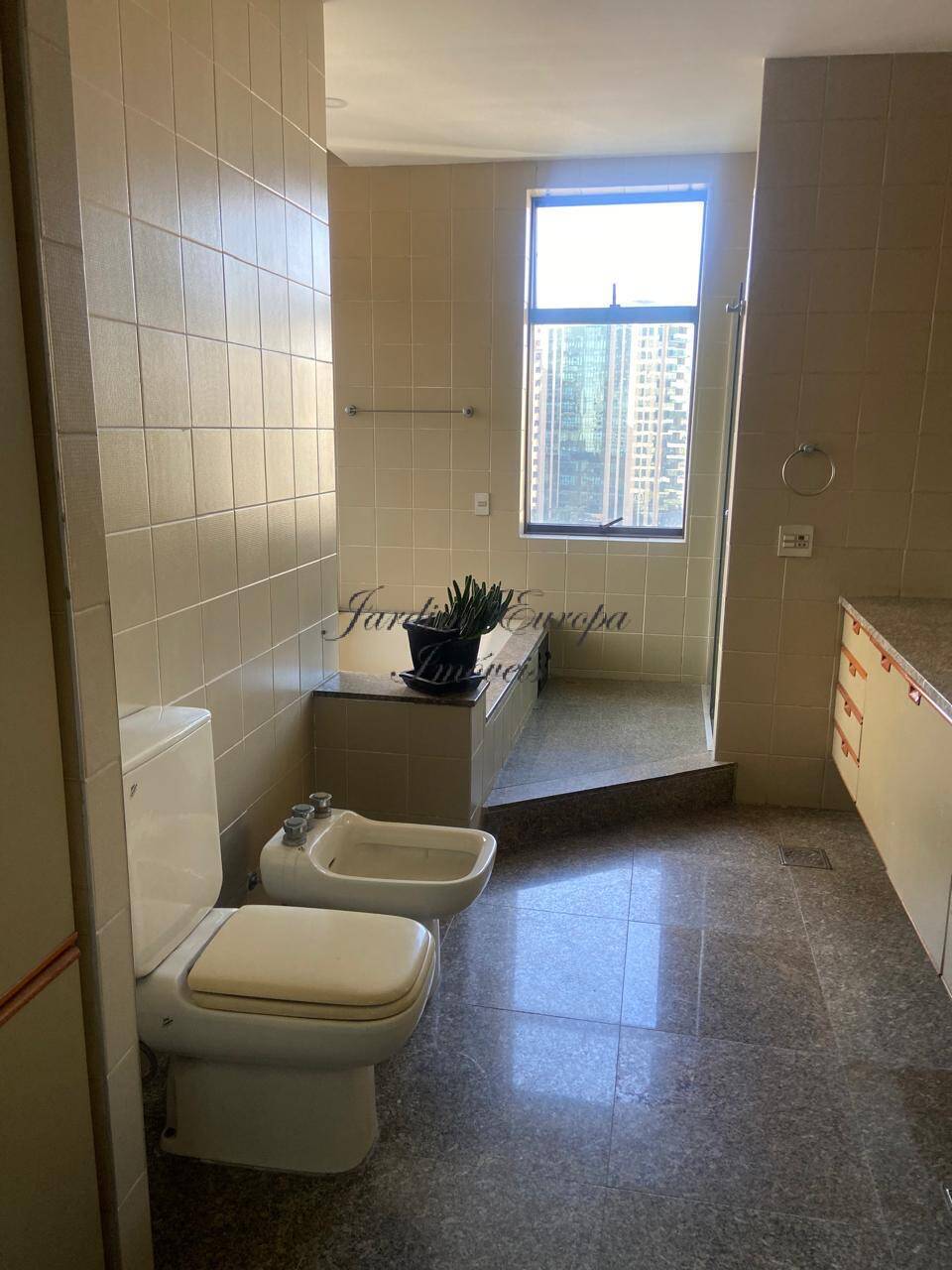 Apartamento à venda com 4 quartos, 615m² - Foto 25