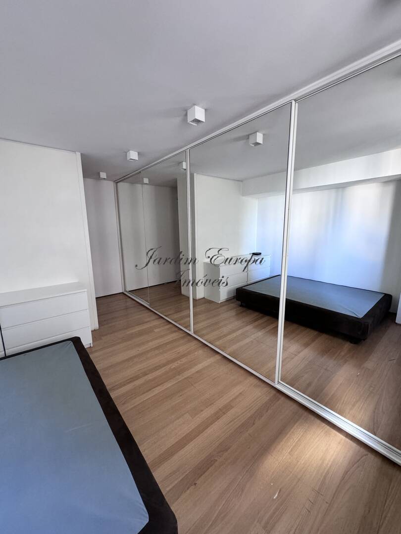 Apartamento à venda com 3 quartos, 165m² - Foto 25