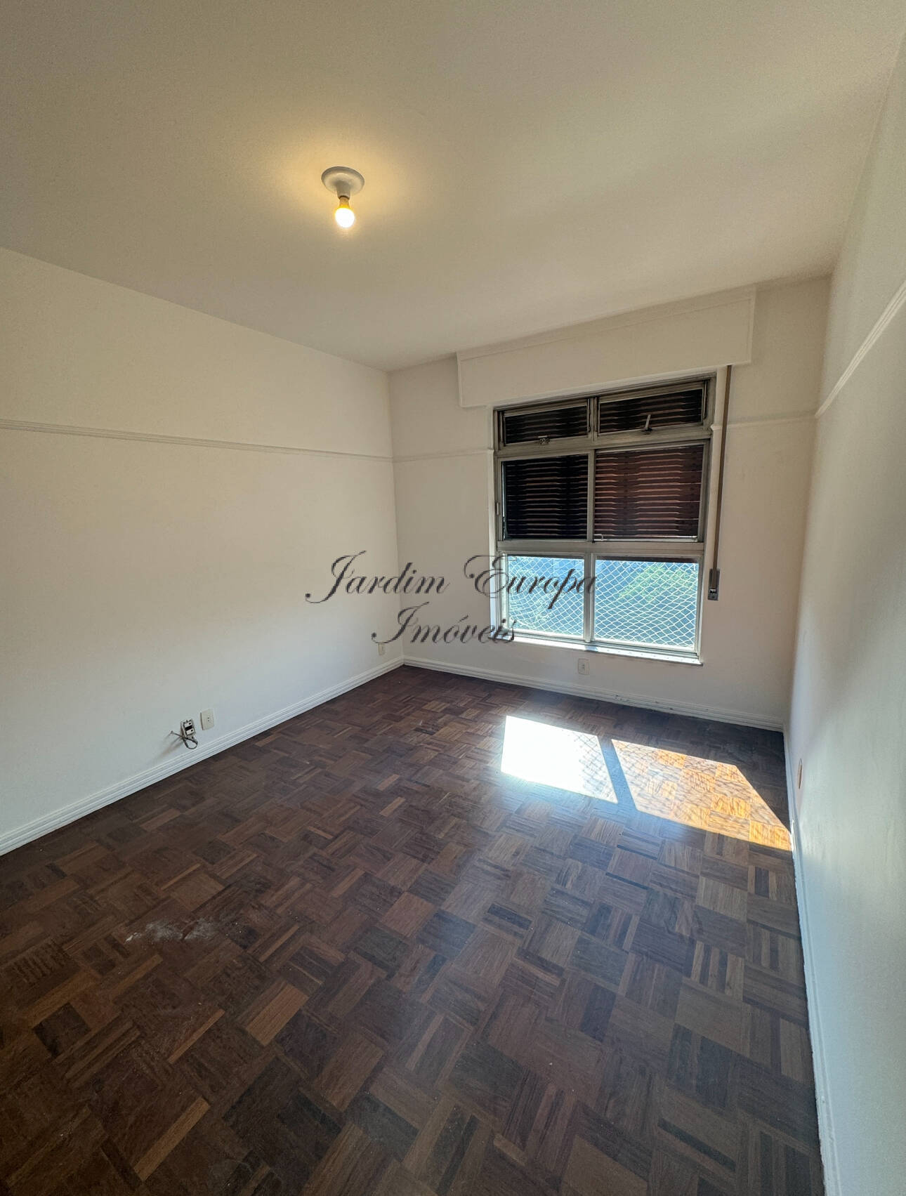 Apartamento à venda e aluguel com 3 quartos, 240m² - Foto 8