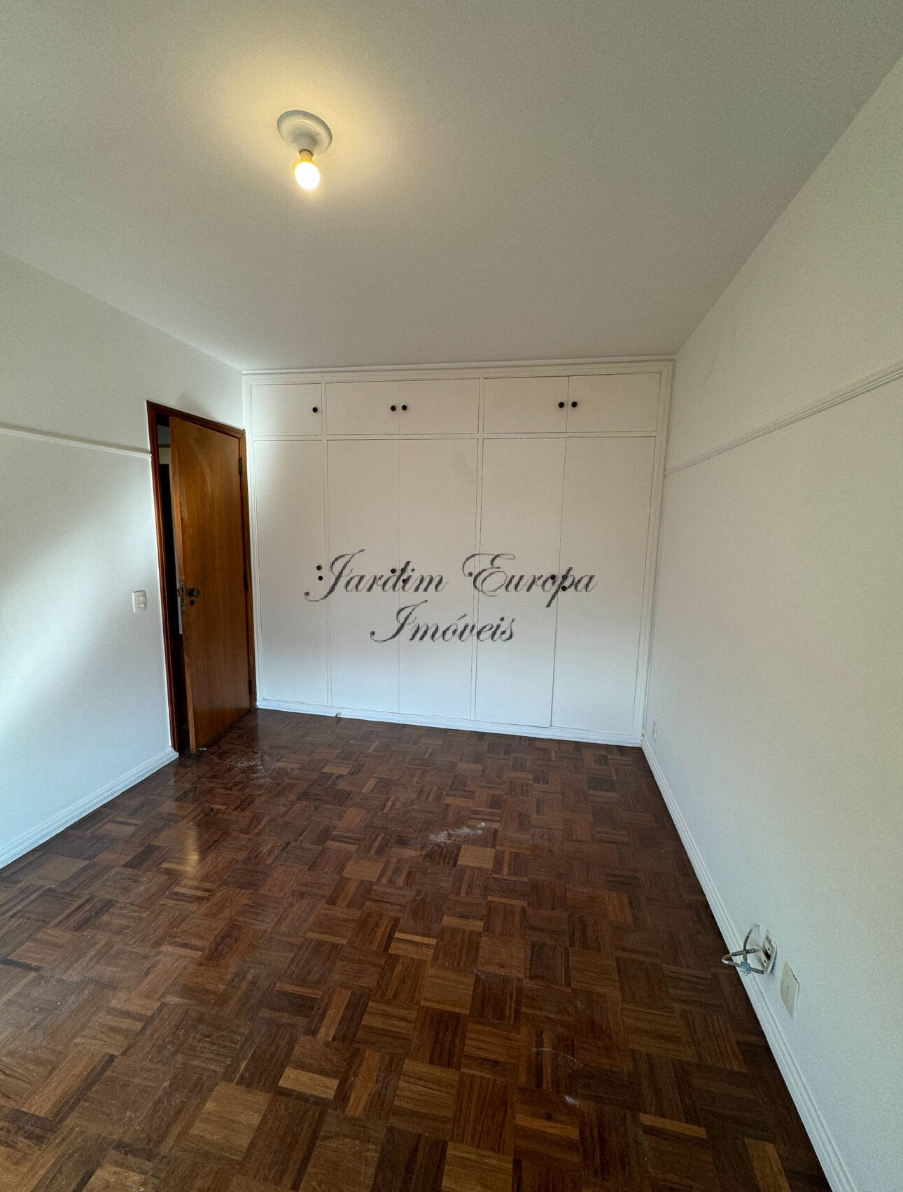 Apartamento à venda e aluguel com 3 quartos, 240m² - Foto 13