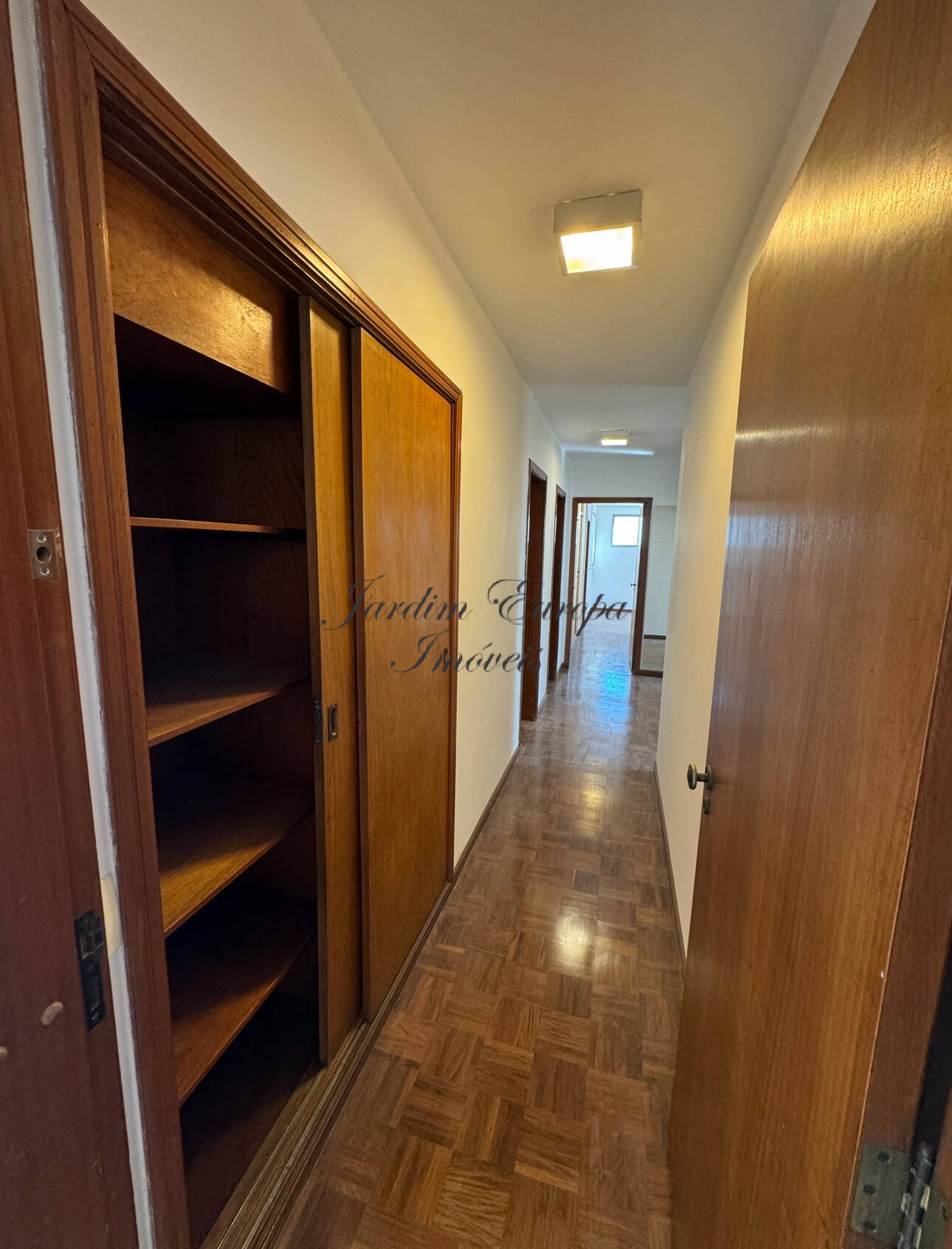 Apartamento à venda e aluguel com 3 quartos, 240m² - Foto 28