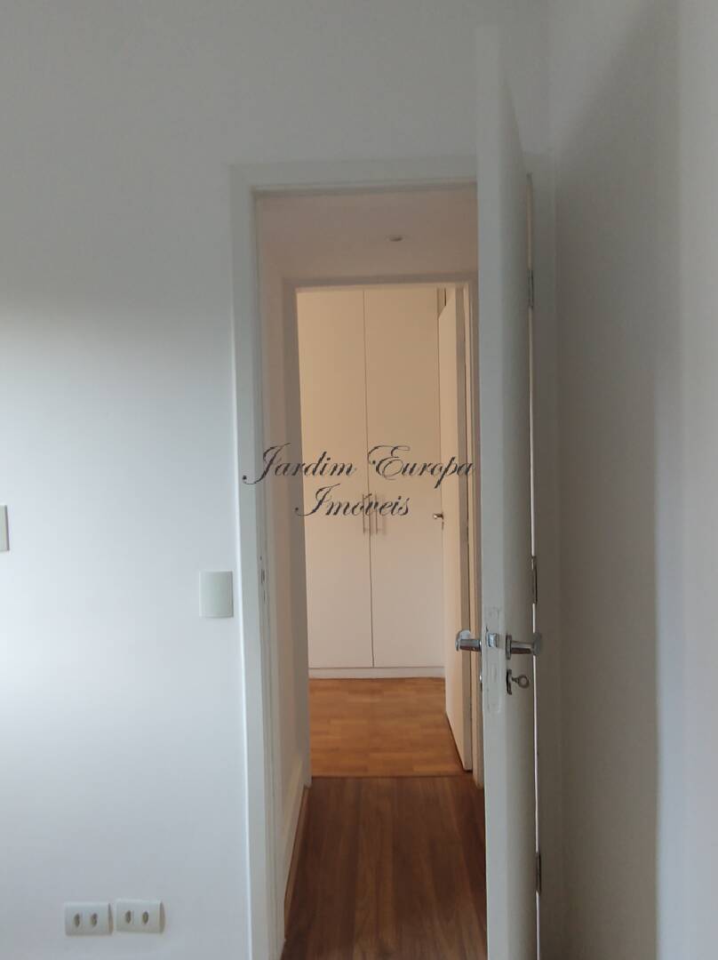 Apartamento à venda com 2 quartos, 147m² - Foto 12