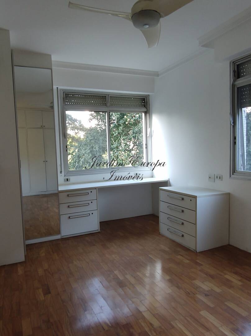 Apartamento à venda com 2 quartos, 147m² - Foto 16