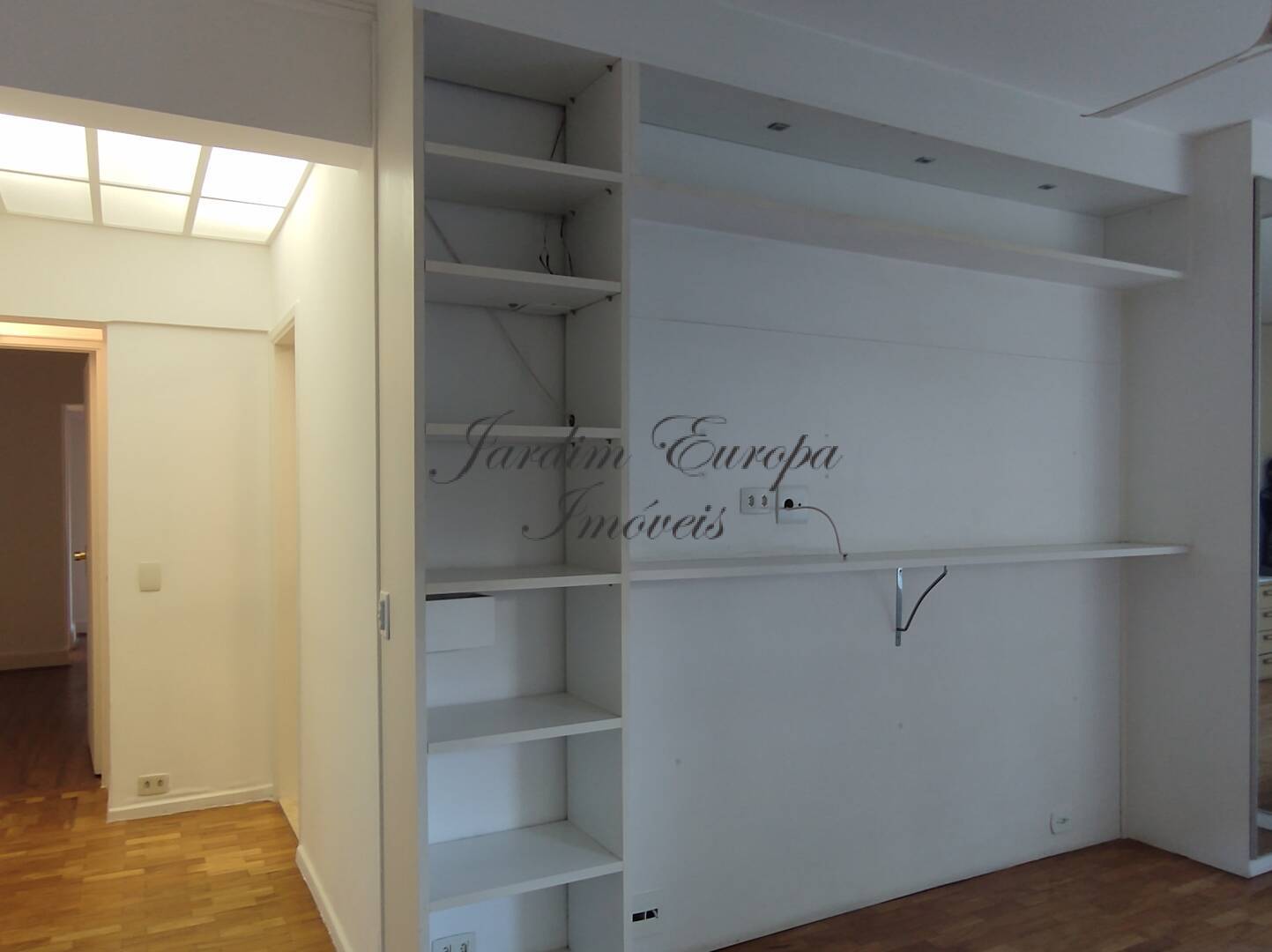 Apartamento à venda com 2 quartos, 147m² - Foto 17