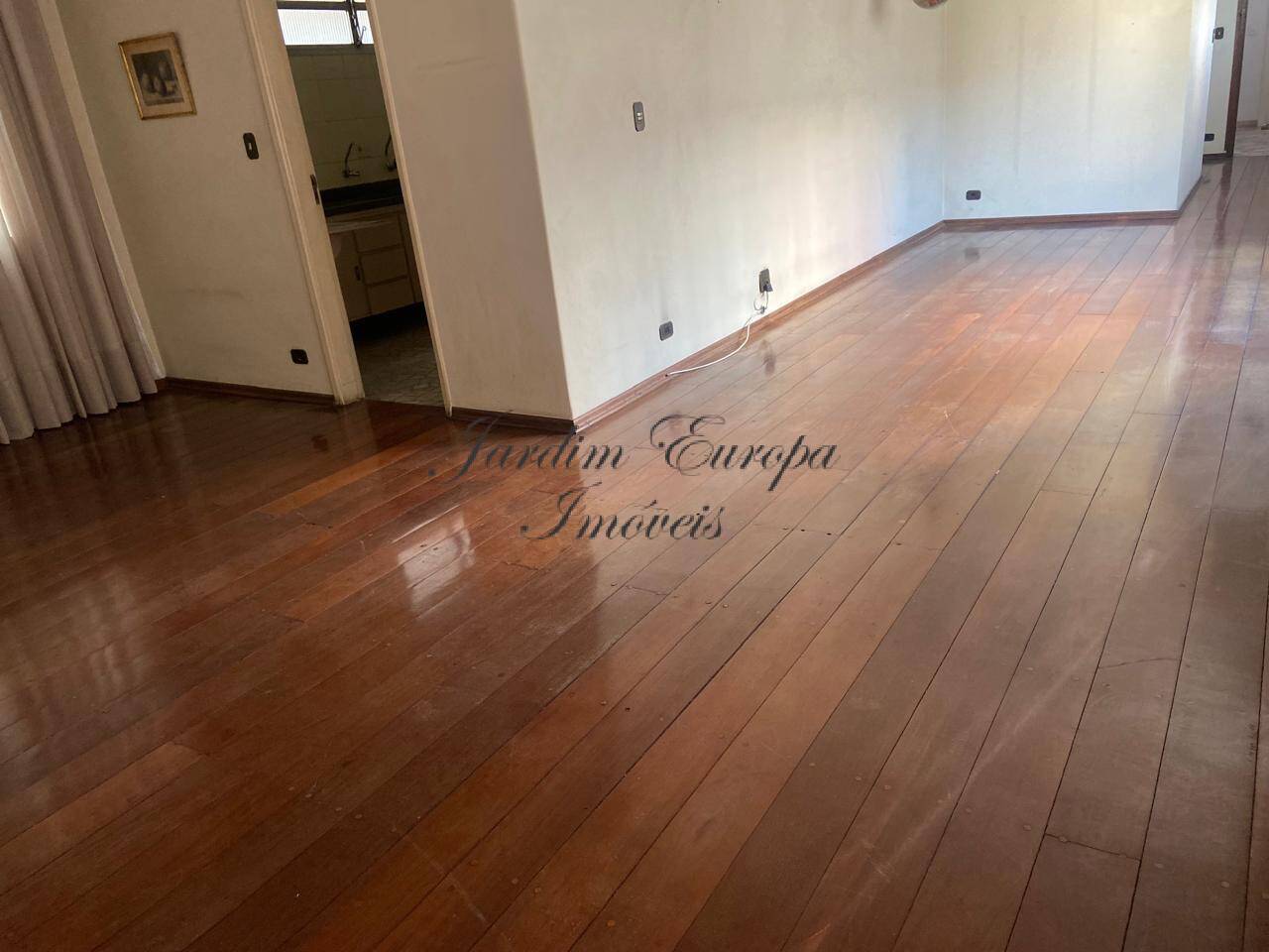 Apartamento à venda com 3 quartos, 170m² - Foto 3