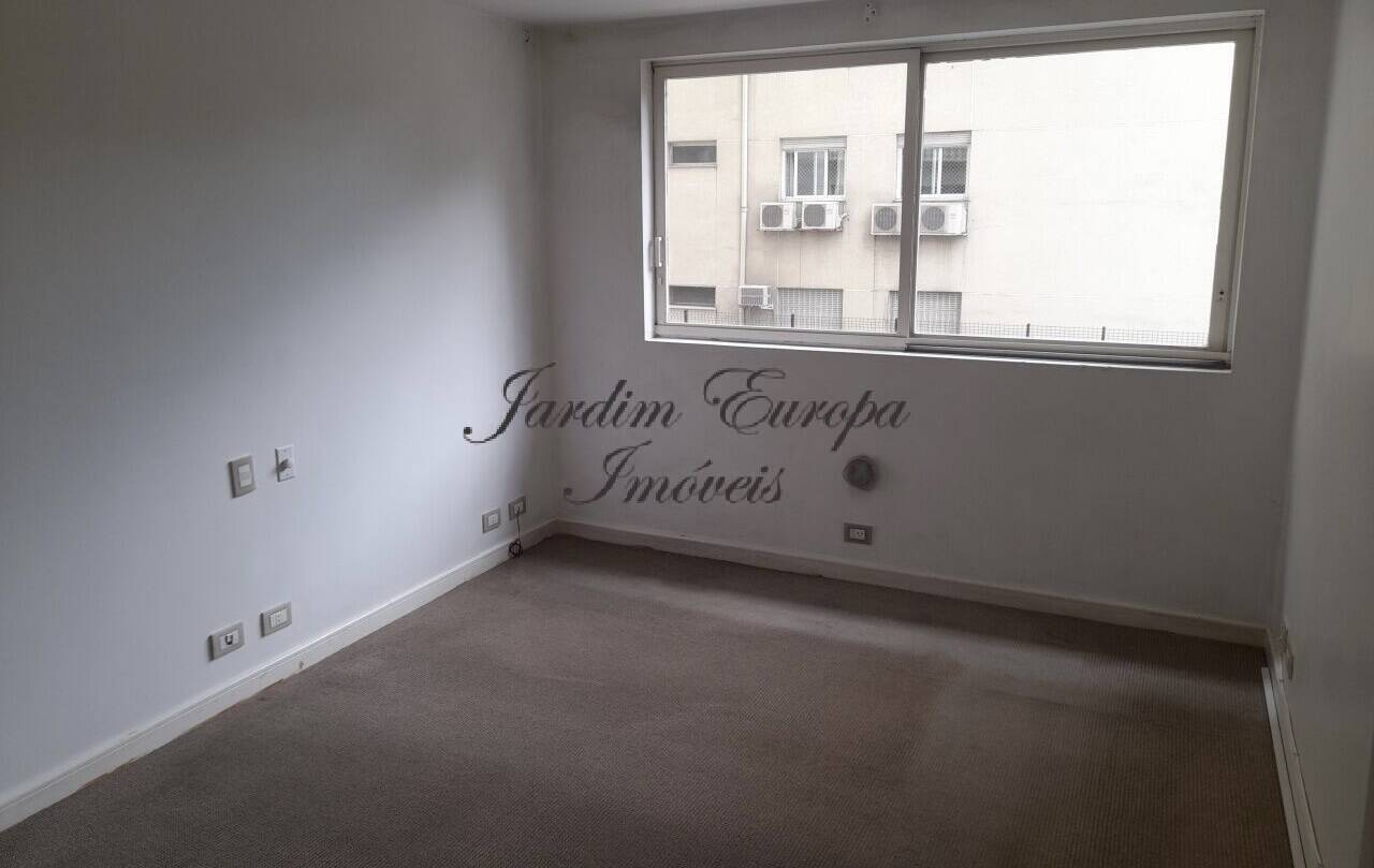 Apartamento à venda com 4 quartos, 250m² - Foto 8