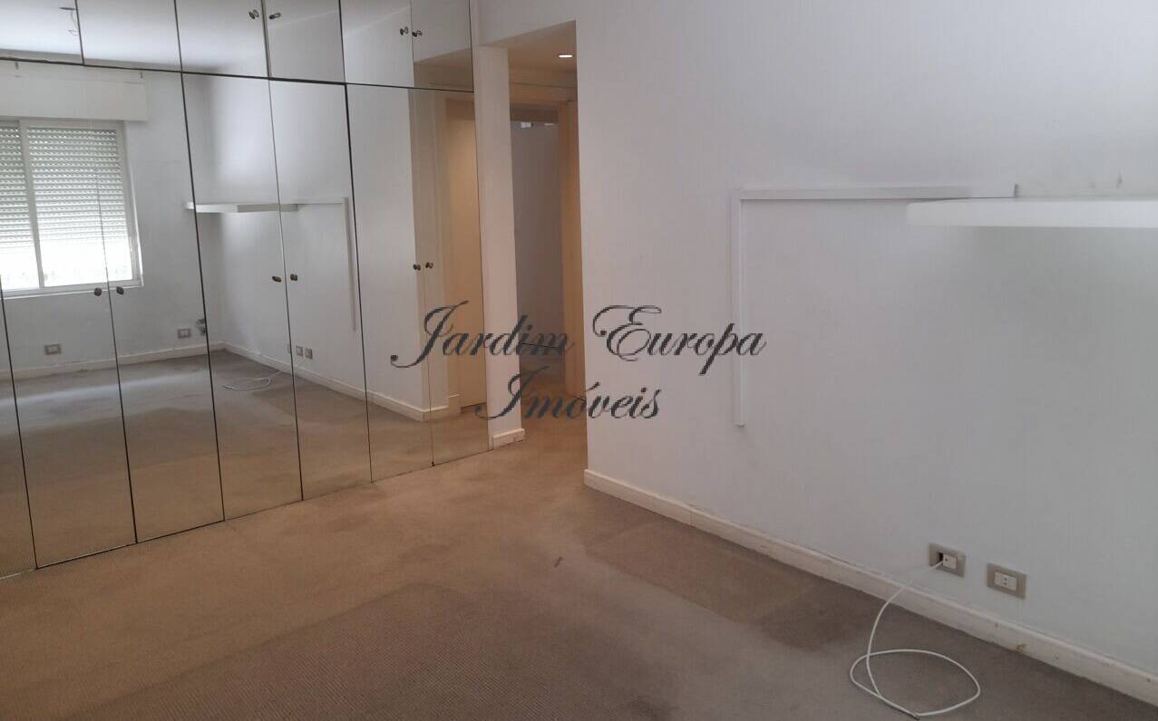 Apartamento à venda com 4 quartos, 250m² - Foto 10