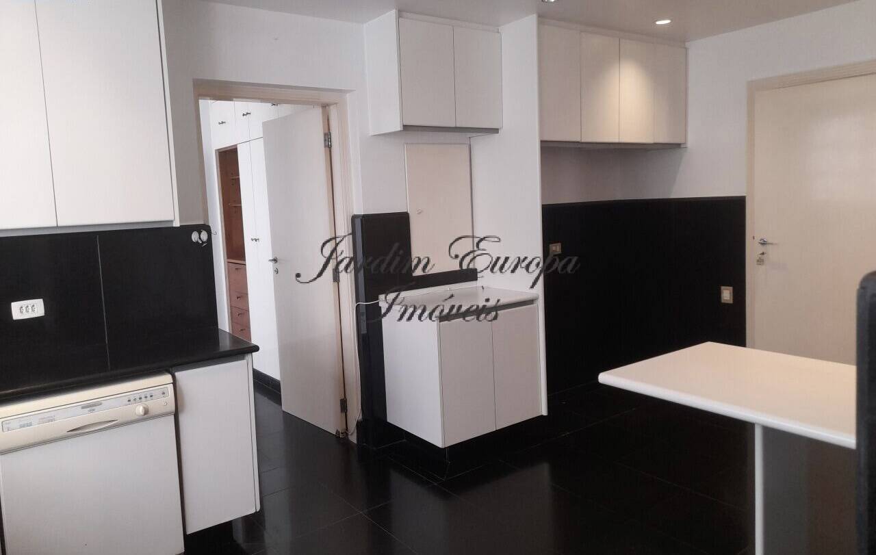 Apartamento à venda com 4 quartos, 250m² - Foto 19