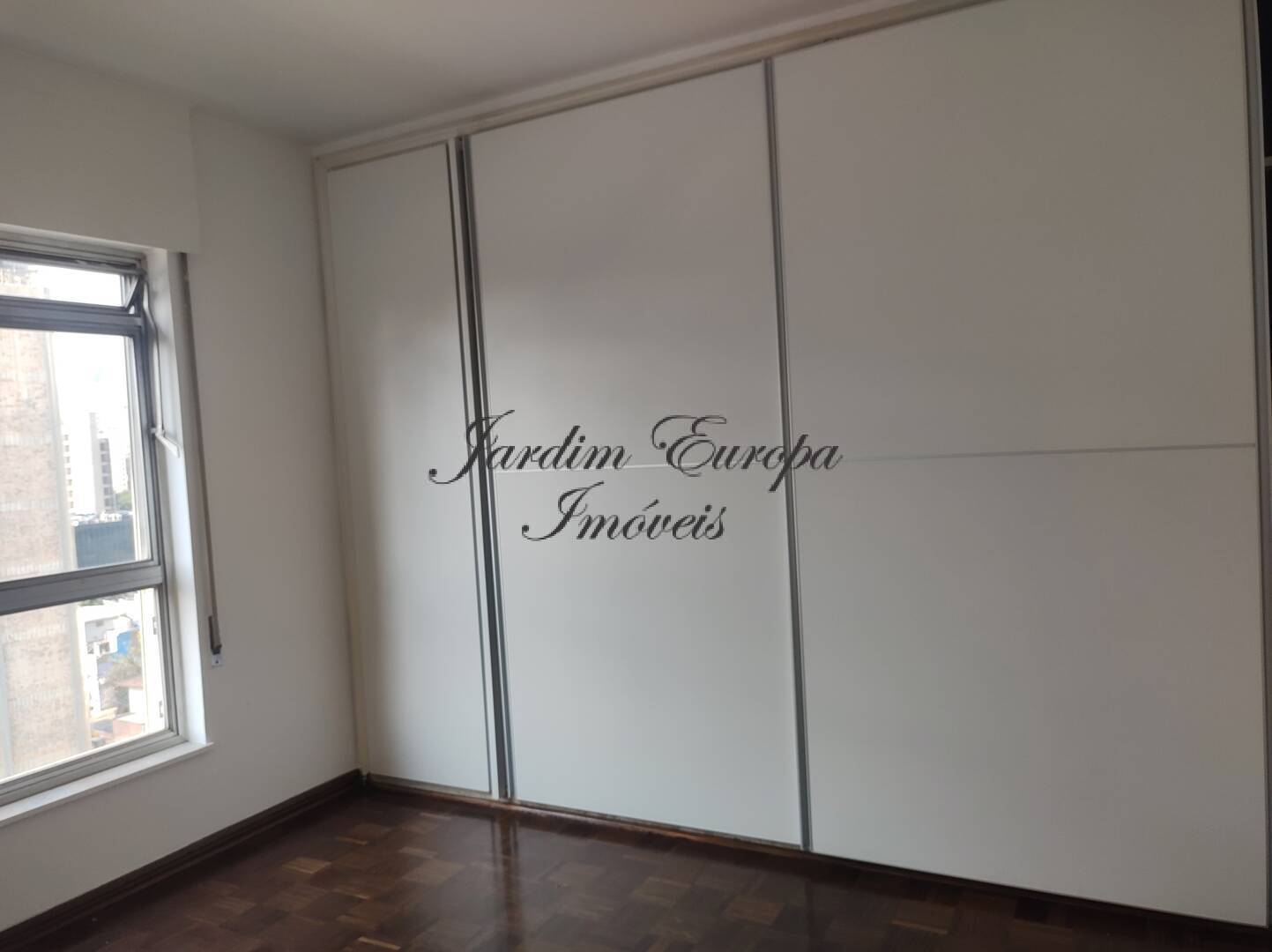 Apartamento para alugar com 3 quartos, 220m² - Foto 15