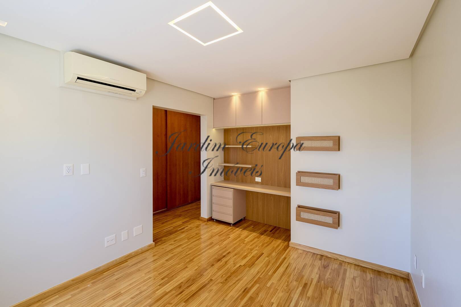 Apartamento à venda com 3 quartos, 295m² - Foto 22