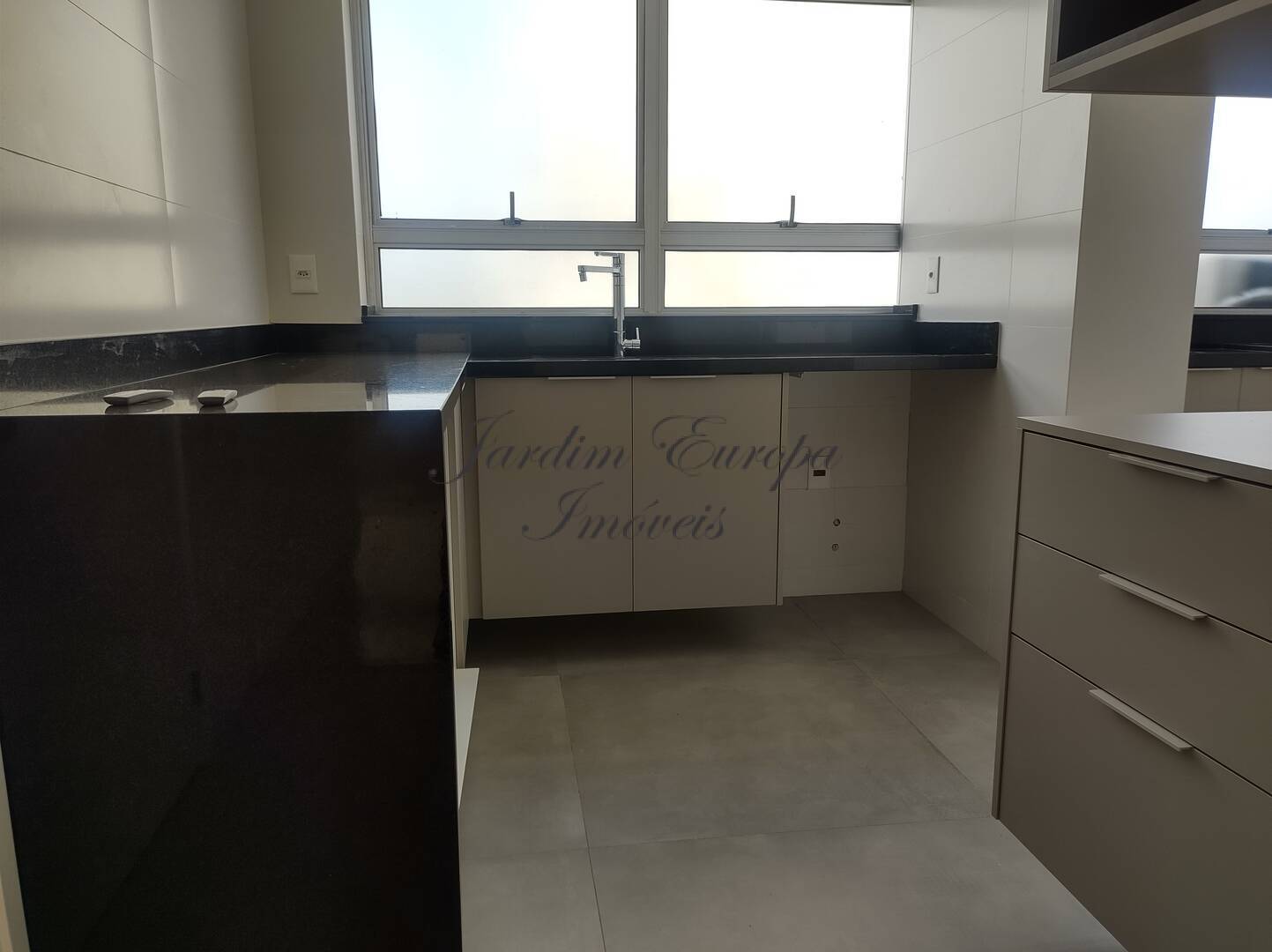 Apartamento à venda com 2 quartos, 120m² - Foto 20