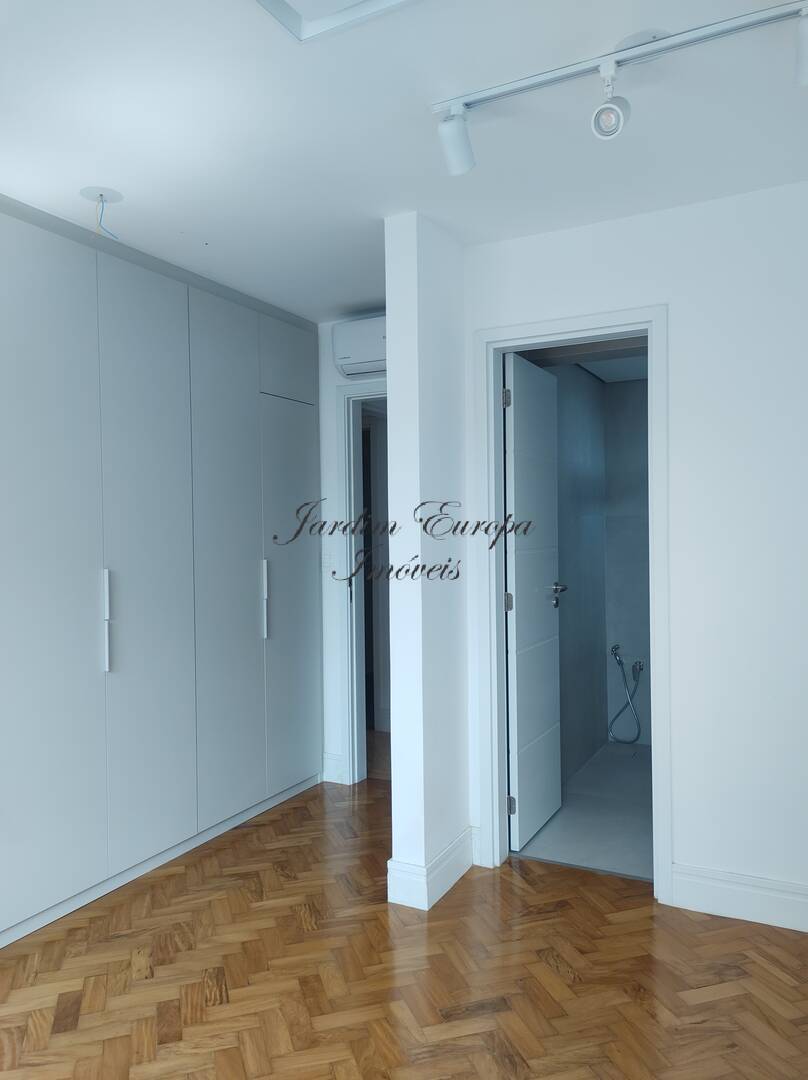 Apartamento à venda com 2 quartos, 120m² - Foto 12