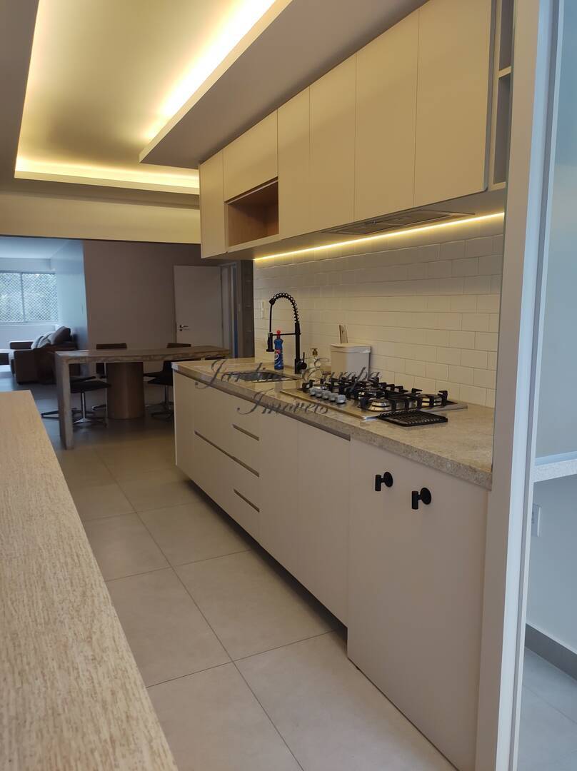 Apartamento à venda com 3 quartos, 141m² - Foto 16