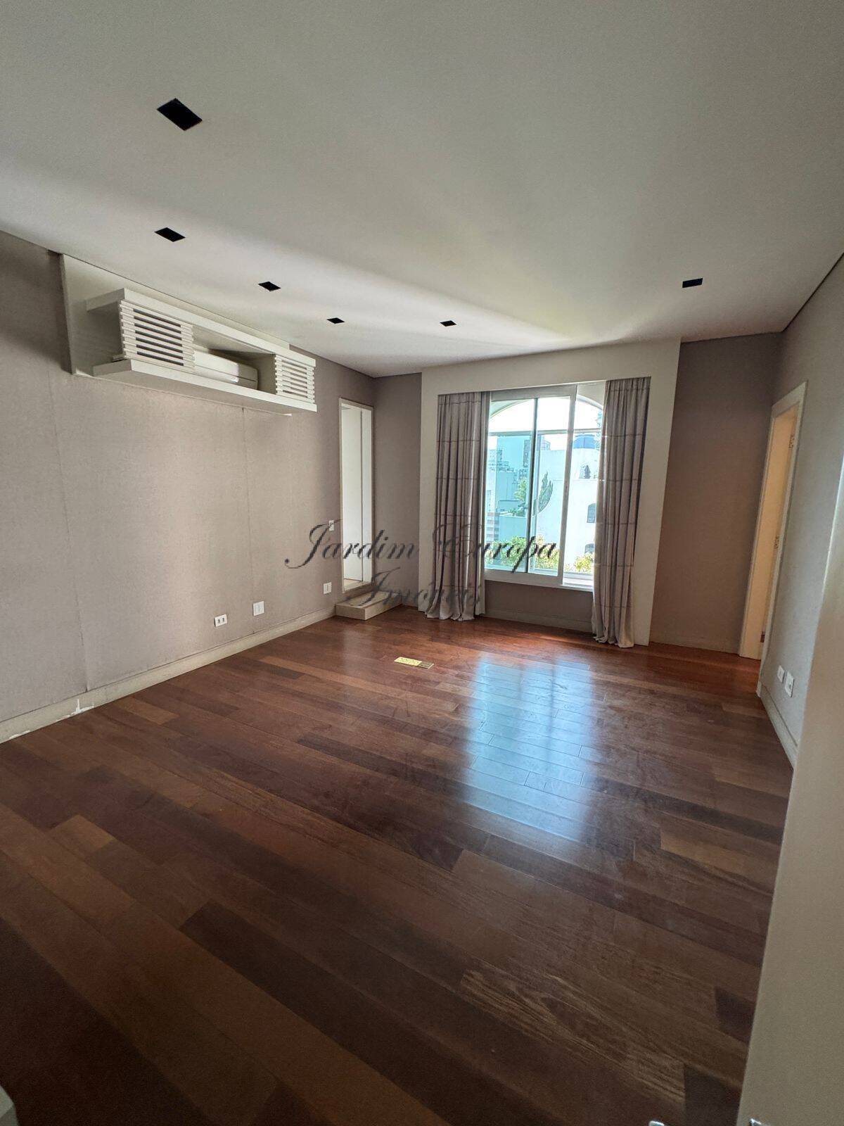 Apartamento à venda, 736m² - Foto 7