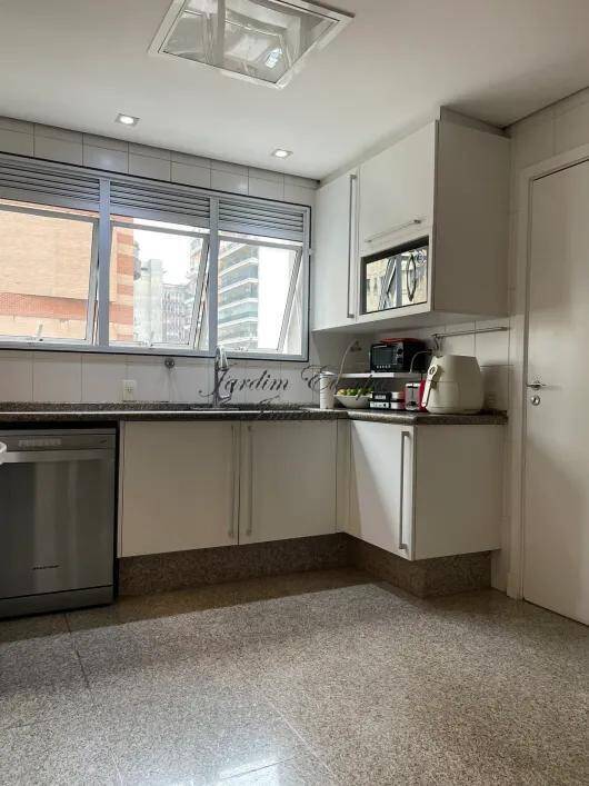 Apartamento para alugar com 3 quartos, 332m² - Foto 21