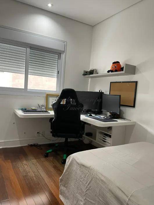 Apartamento para alugar com 3 quartos, 332m² - Foto 19