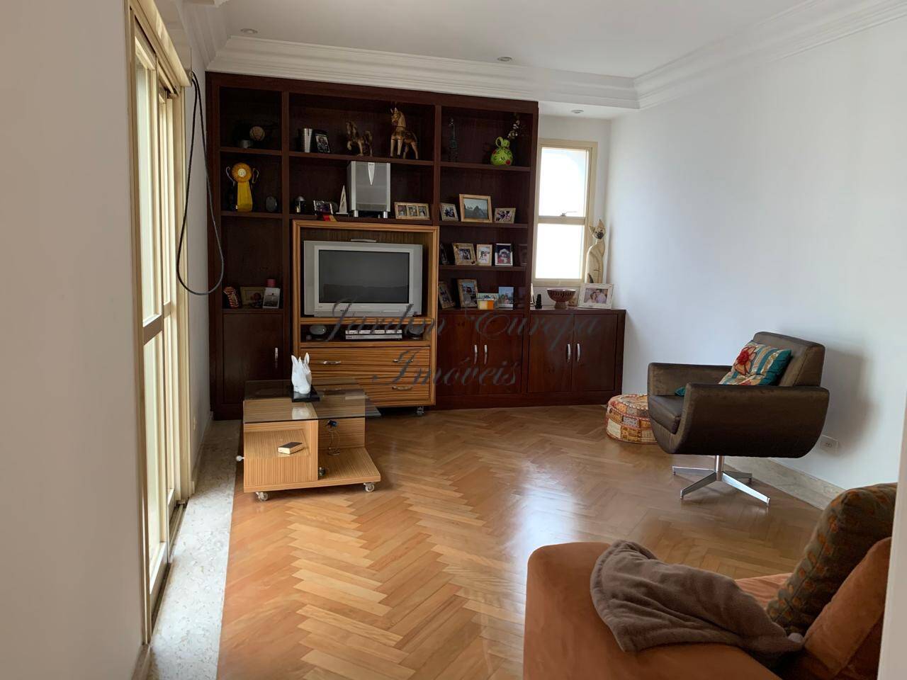 Apartamento à venda com 3 quartos, 210m² - Foto 7