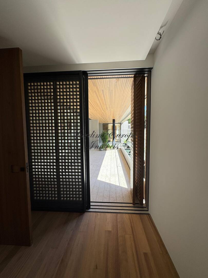 Casa à venda com 5 quartos, 1500m² - Foto 19