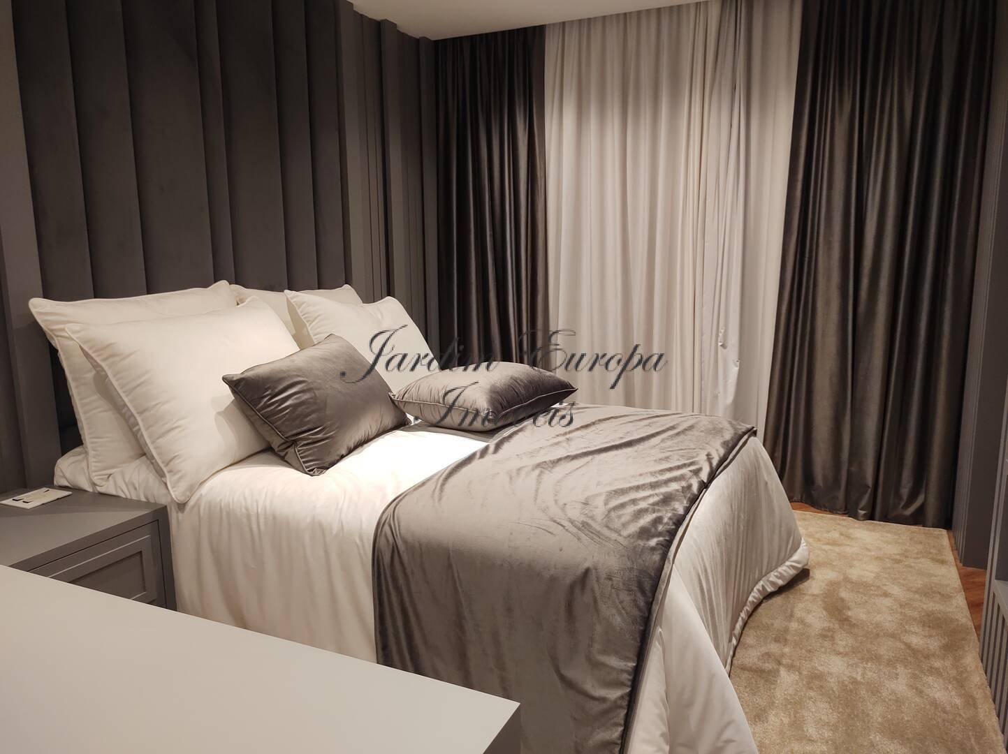 Apartamento à venda com 3 quartos, 225m² - Foto 23