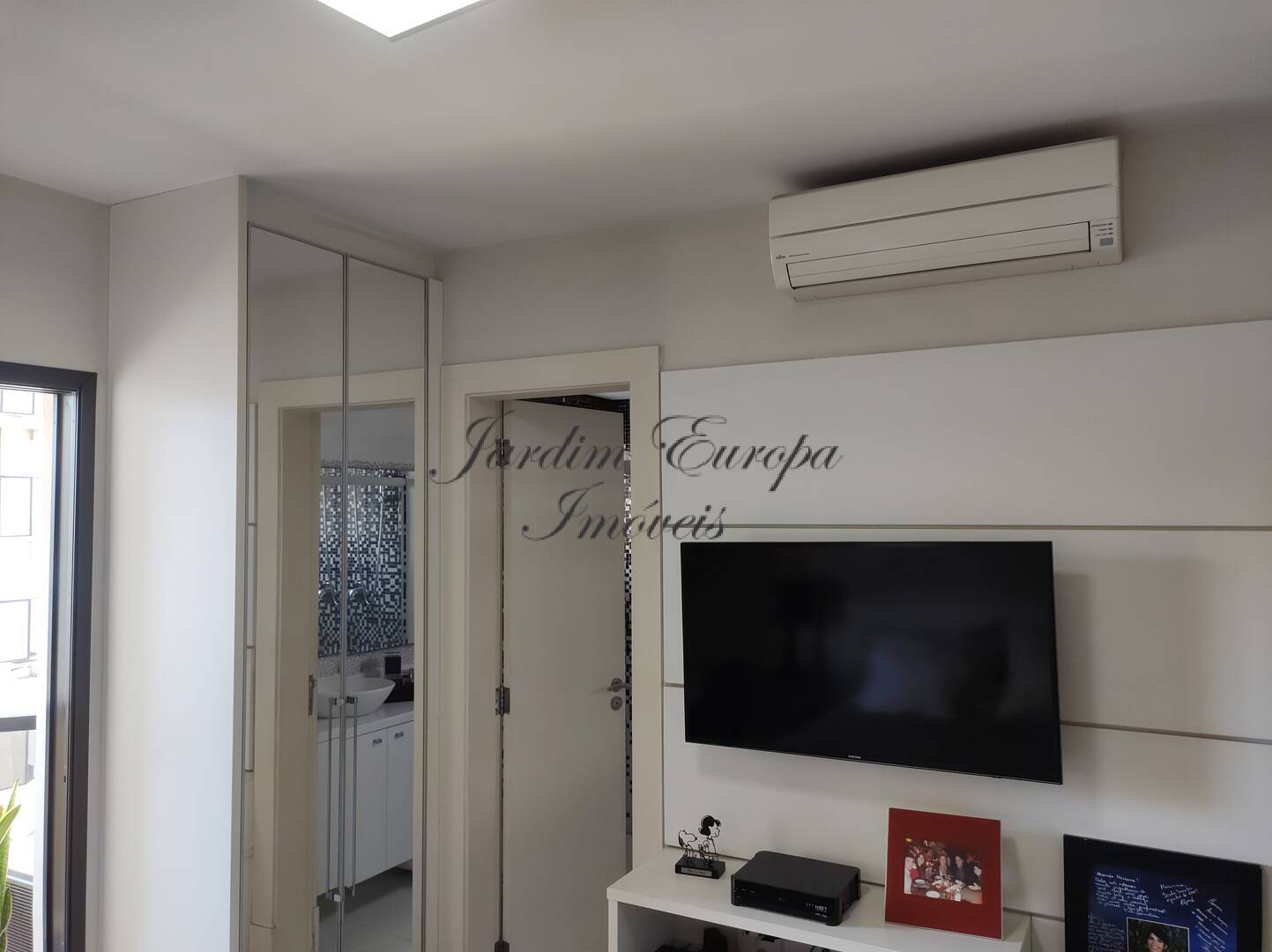 Apartamento à venda com 4 quartos, 213m² - Foto 8