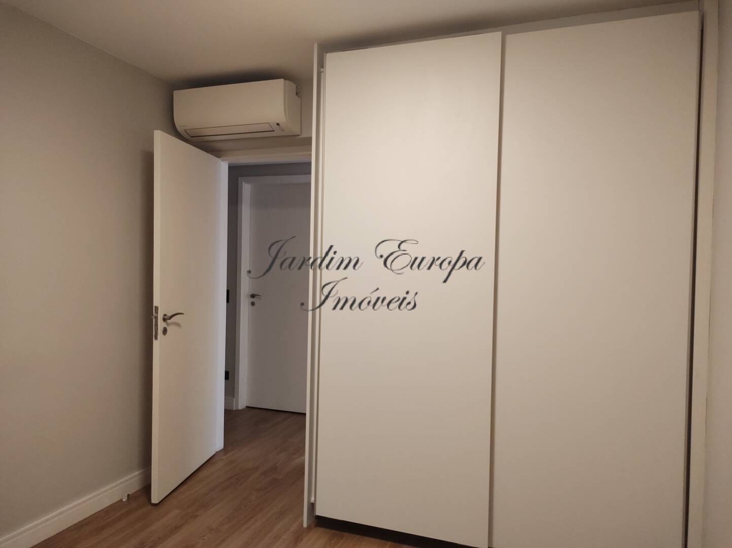 Apartamento para alugar com 3 quartos, 116m² - Foto 6