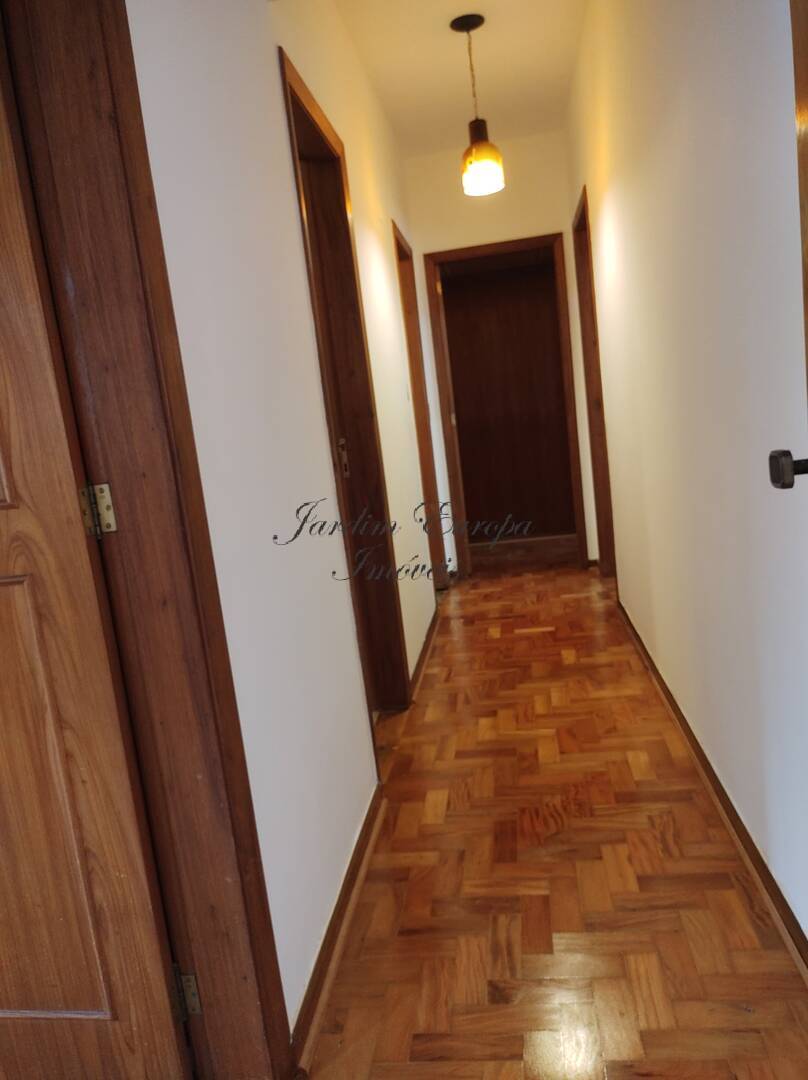 Apartamento à venda com 3 quartos, 114m² - Foto 7