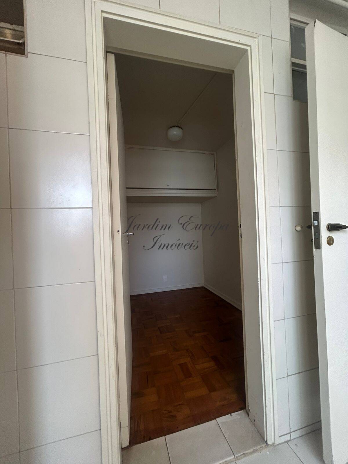 Apartamento à venda com 2 quartos, 110m² - Foto 11