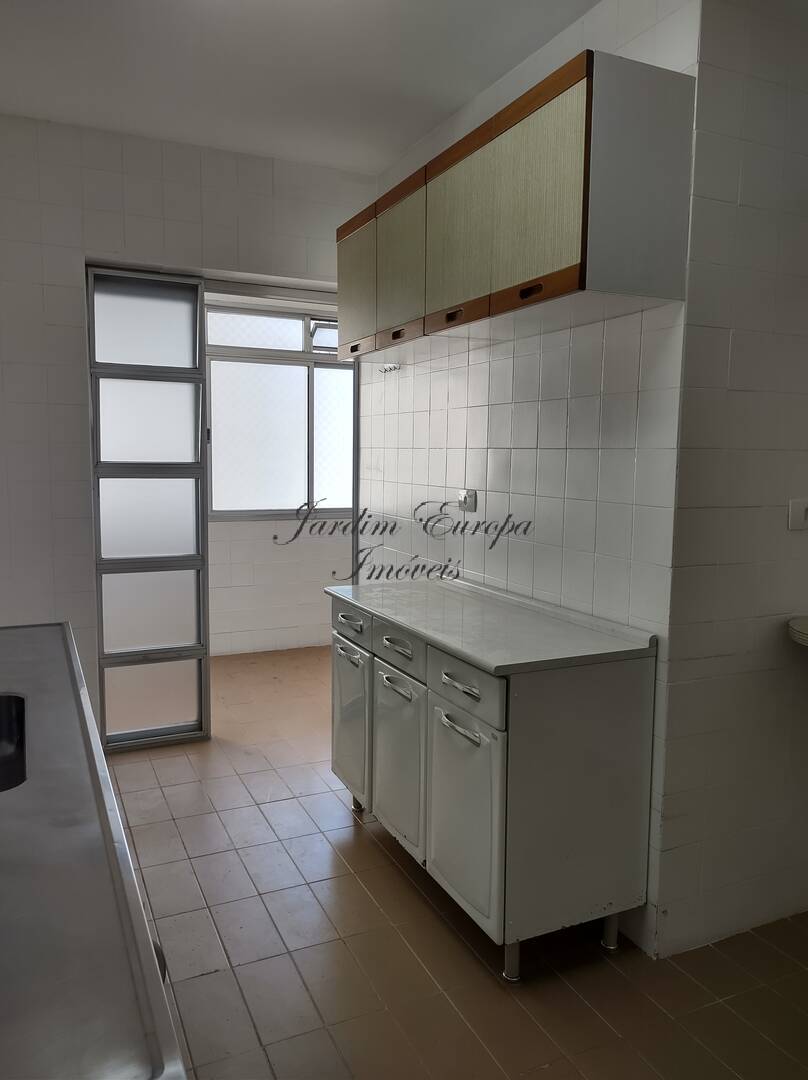 Apartamento à venda com 3 quartos, 129m² - Foto 22