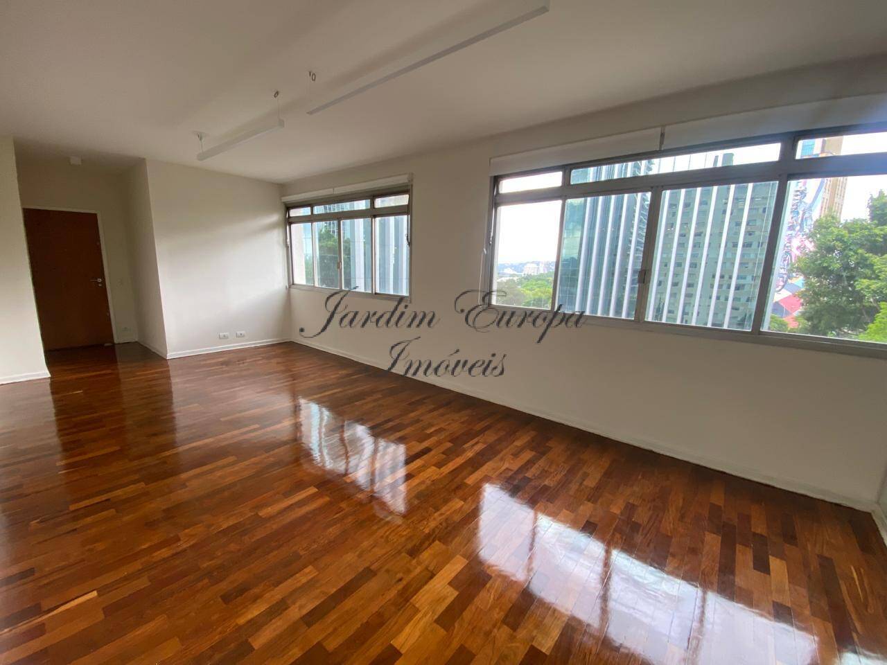 Apartamento para alugar com 3 quartos, 127m² - Foto 9