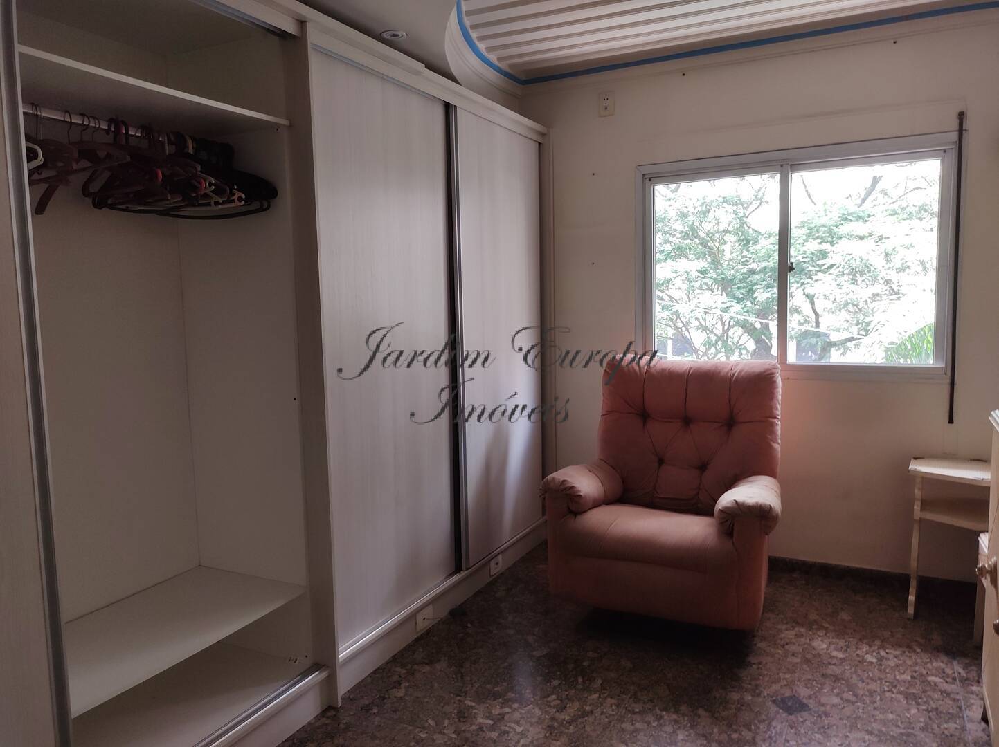 Apartamento à venda com 2 quartos, 95m² - Foto 6