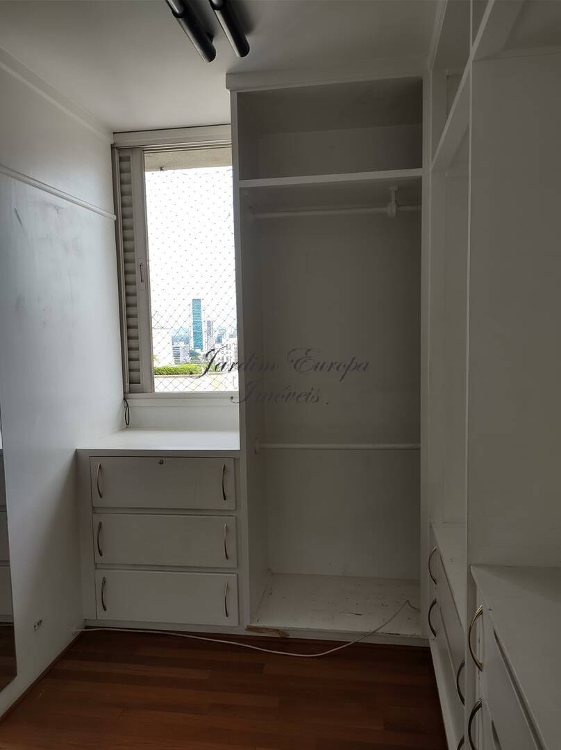 Apartamento à venda com 2 quartos, 164m² - Foto 13