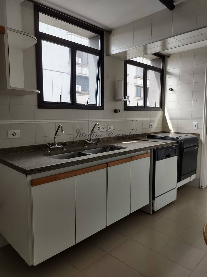 Apartamento à venda com 2 quartos, 164m² - Foto 18