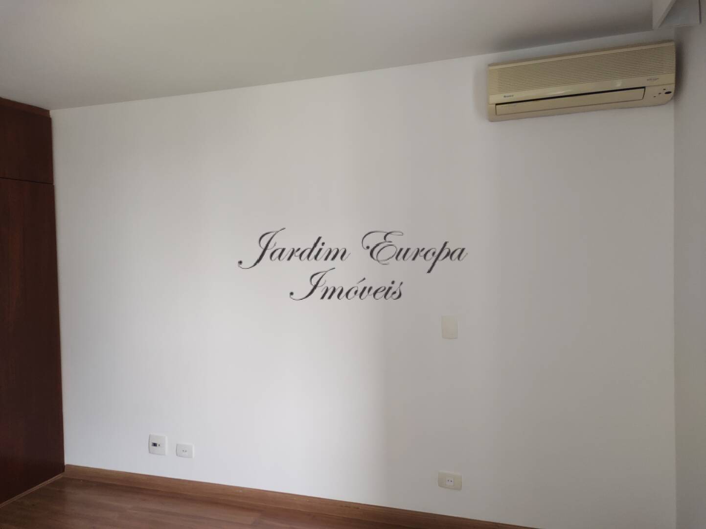 Apartamento para alugar com 3 quartos, 144m² - Foto 11