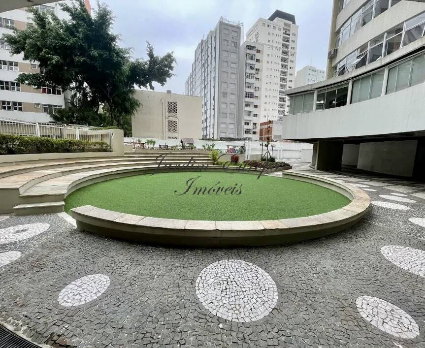 Apartamento à venda com 3 quartos, 178m² - Foto 11