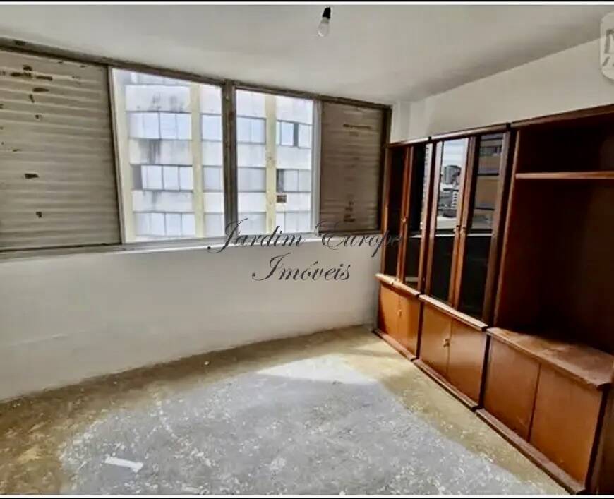 Apartamento à venda com 3 quartos, 178m² - Foto 5