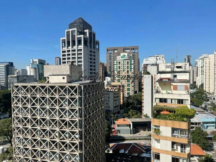 Apartamento à venda com 3 quartos, 178m² - Foto 5