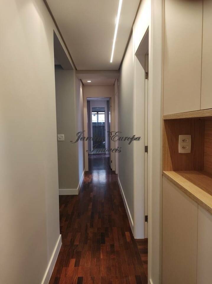 Apartamento à venda e aluguel com 3 quartos, 197m² - Foto 4