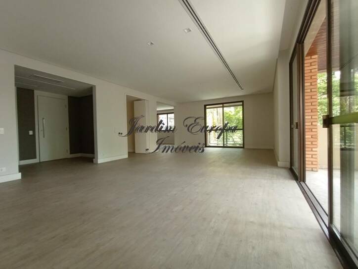 Apartamento para alugar com 3 quartos, 320m² - Foto 5