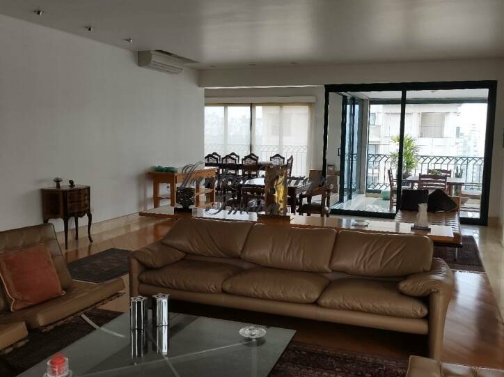 Apartamento para alugar com 4 quartos, 344m² - Foto 1