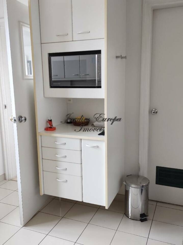 Apartamento para alugar com 4 quartos, 344m² - Foto 11